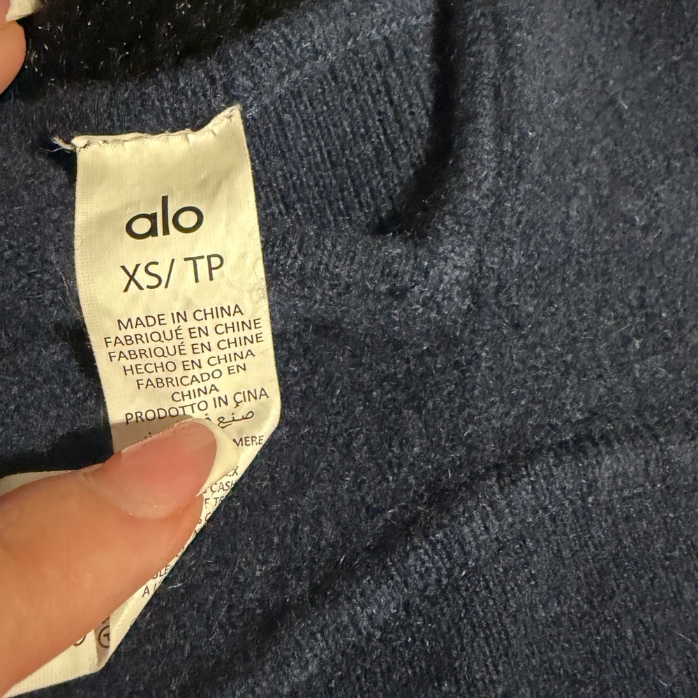 Alo yoga cashmere blend set - Picture 6 of 7